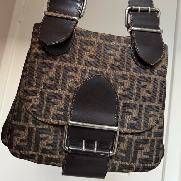 Fendi Handbags - Fendi vintage Zucca Borsa Con Messenger Bag